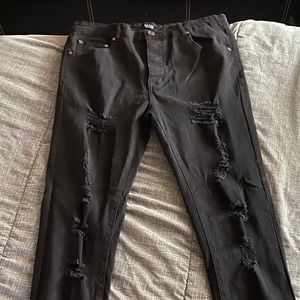 Ripped jeans stretch wear